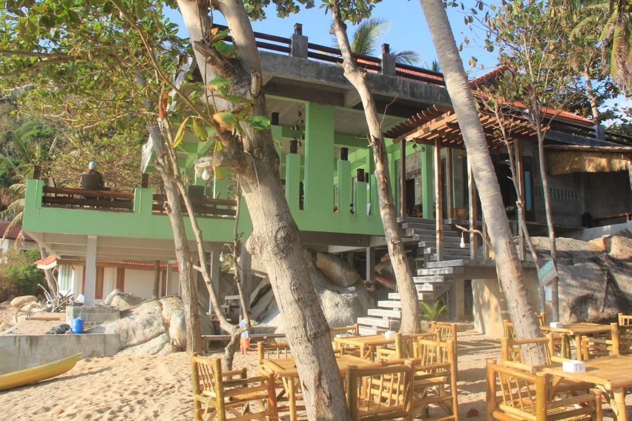 Mountain Reef Beach Resort Ko Tao Bagian luar foto