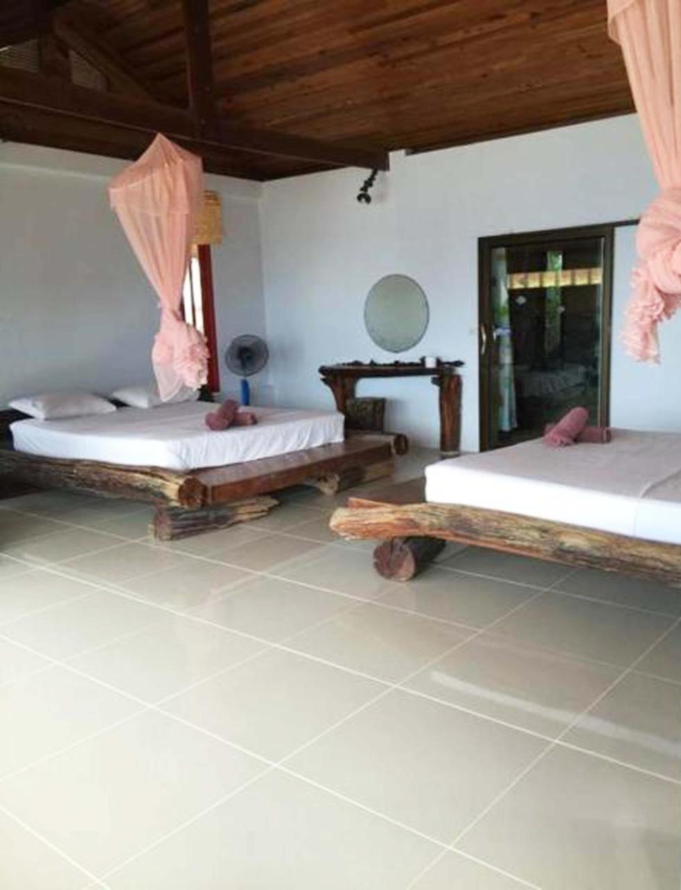 Mountain Reef Beach Resort Ko Tao Bagian luar foto